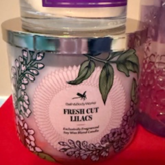 Bath & Body Works Fresh Cut Lilacs Bundle *NEW* - Picture 5 of 6